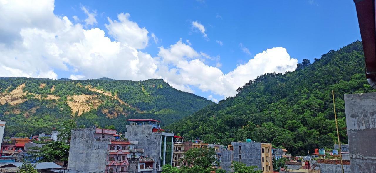 Hotel Royal Chautari, Butwal Exteriör bild